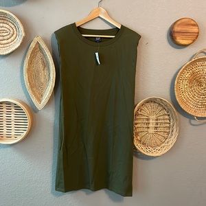 NWT Gap olive green structured tshirt dress